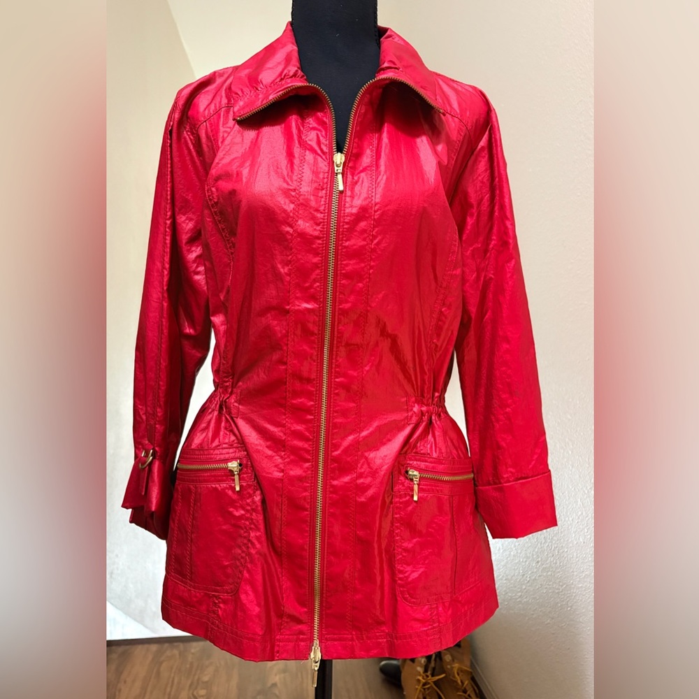 Zenergy by Chico’s Women’s Red Windbreaker with Gold Hardware Size L Chicos 2